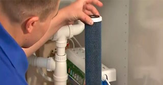 Установка угольных фильтров для воды и вытяжки от 3660 рублей в Кимрах